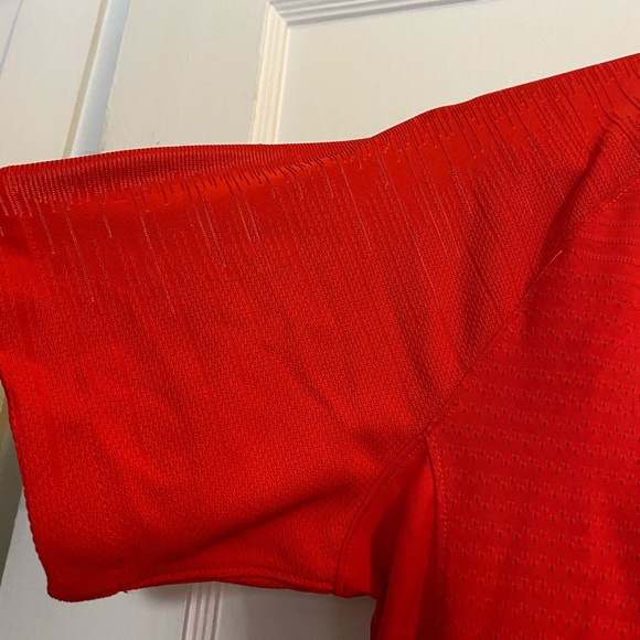 Canada Women’s Authentic Soccer Jersey - Picture 5 of 6